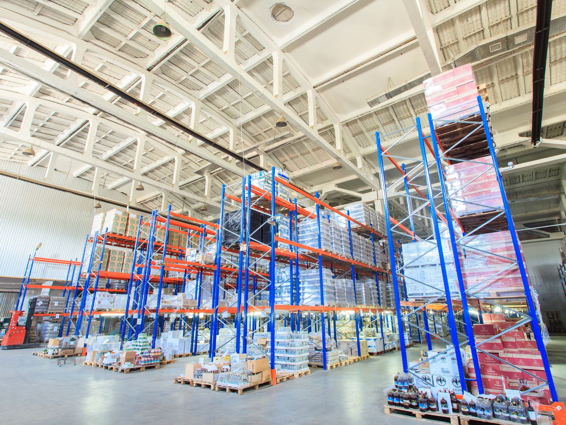 زهرة الخليج: ريادة في خدمات تخزين الأثاث في الرياض