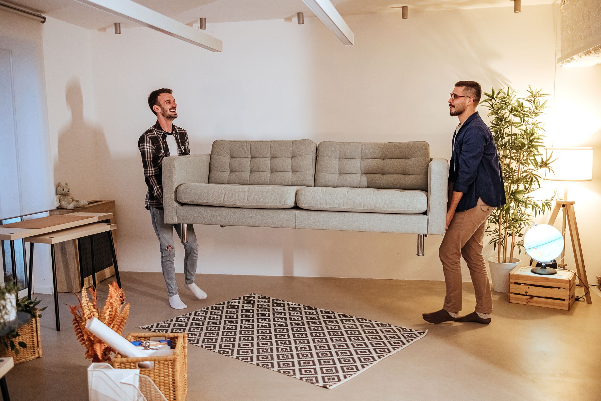 زهرة الخليج: الشركة الرائدة في خدمات نقل العفش بحي القدس بالرياض